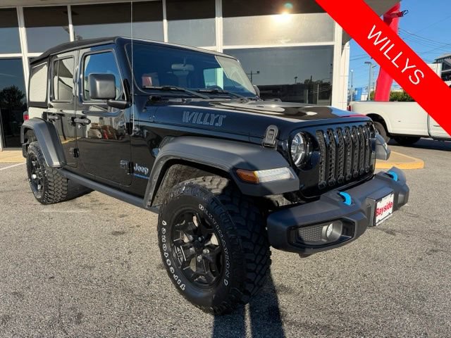 Used 2023 Jeep Wrangler Unlimited w/ Cold Weather Group AWD/4WD image 4