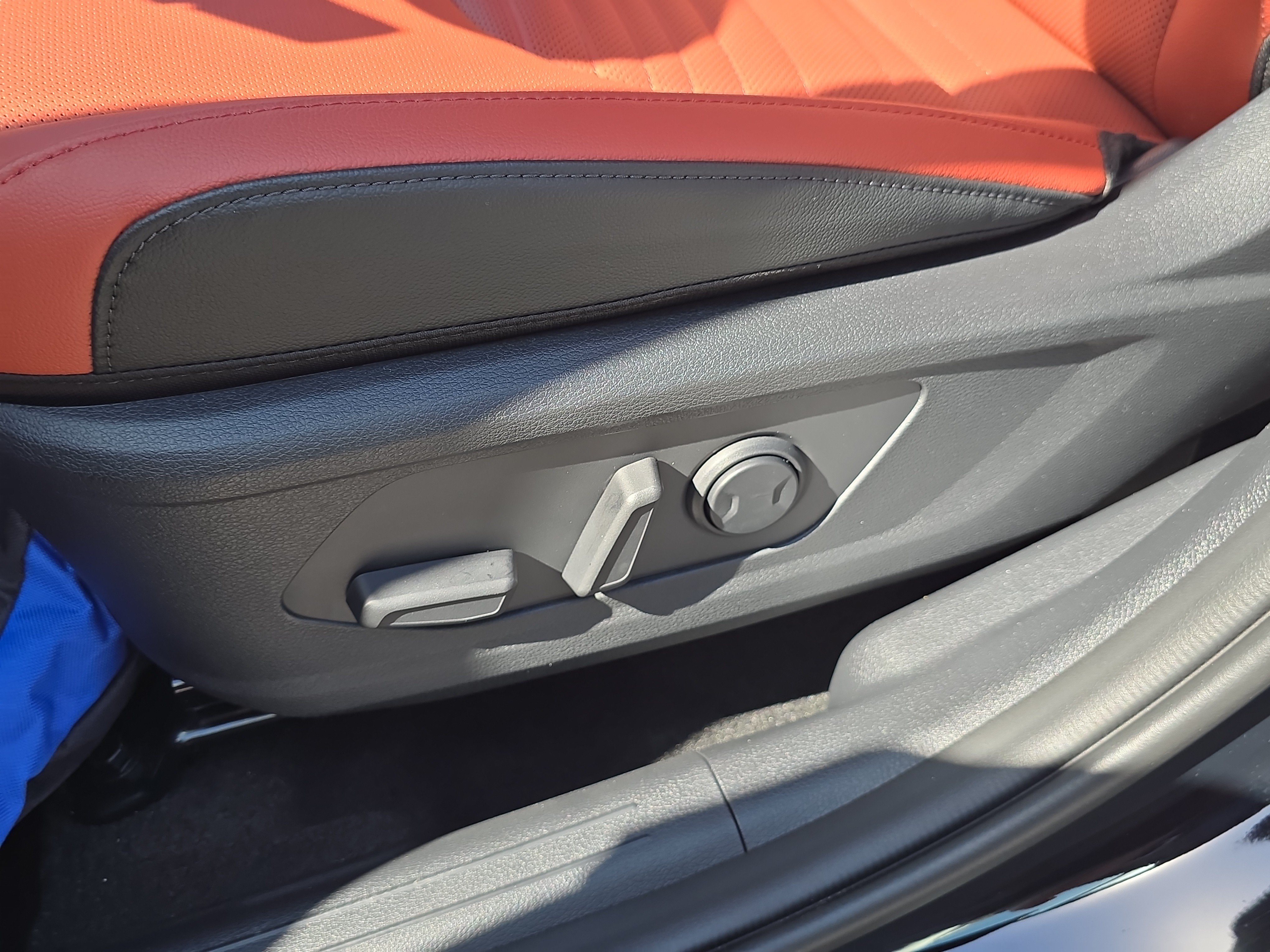 New 2027 Kia Sportage SX FWD image 21