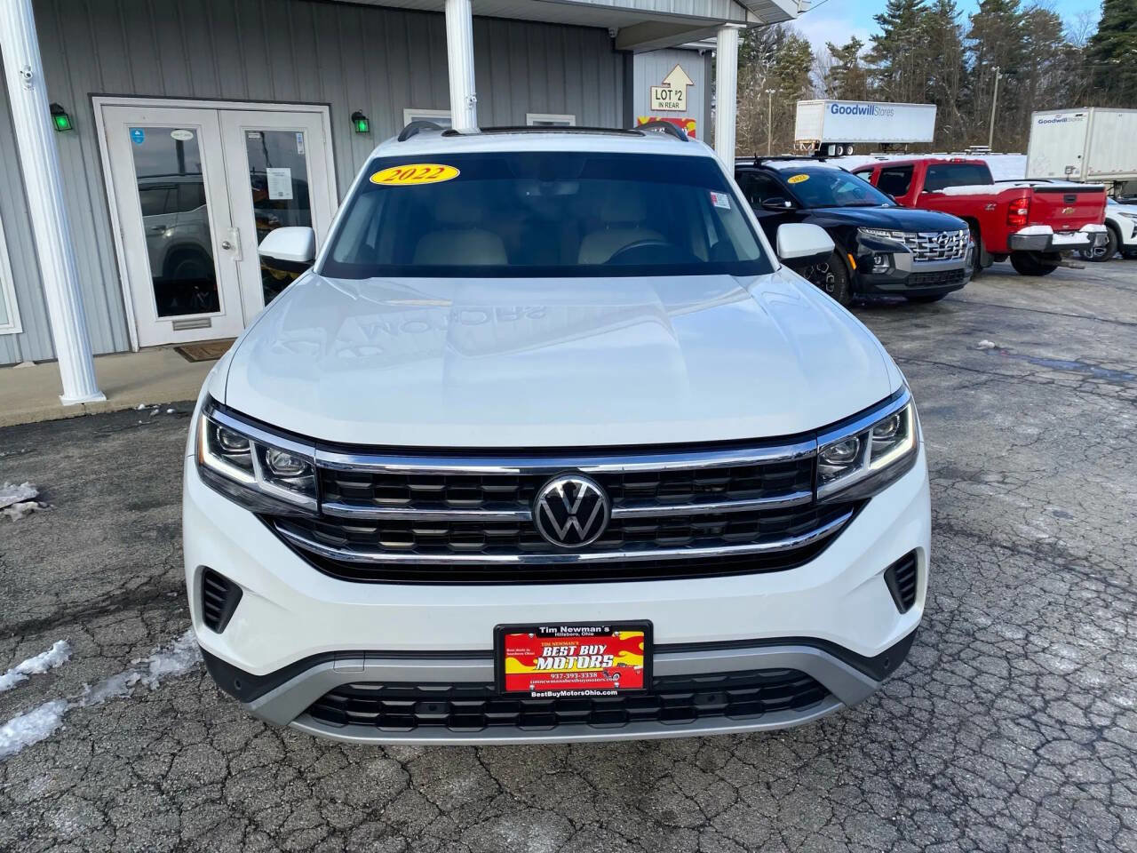 Used 2022 Volkswagen Atlas SE w/ Panoramic Sunroof Package image 11