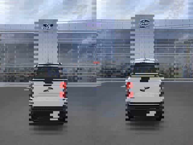 New 2025 Ford Maverick XL image 5