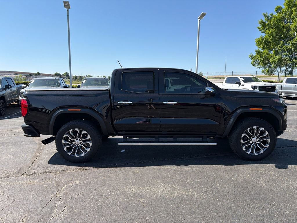 Used 2024 GMC Canyon Denali AWD/4WD image 4