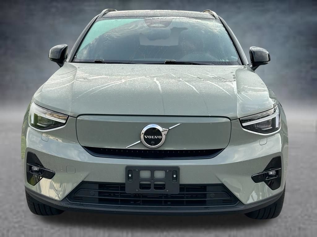 Used 2023 Volvo XC40 Recharge Ultimate AWD/4WD image 8