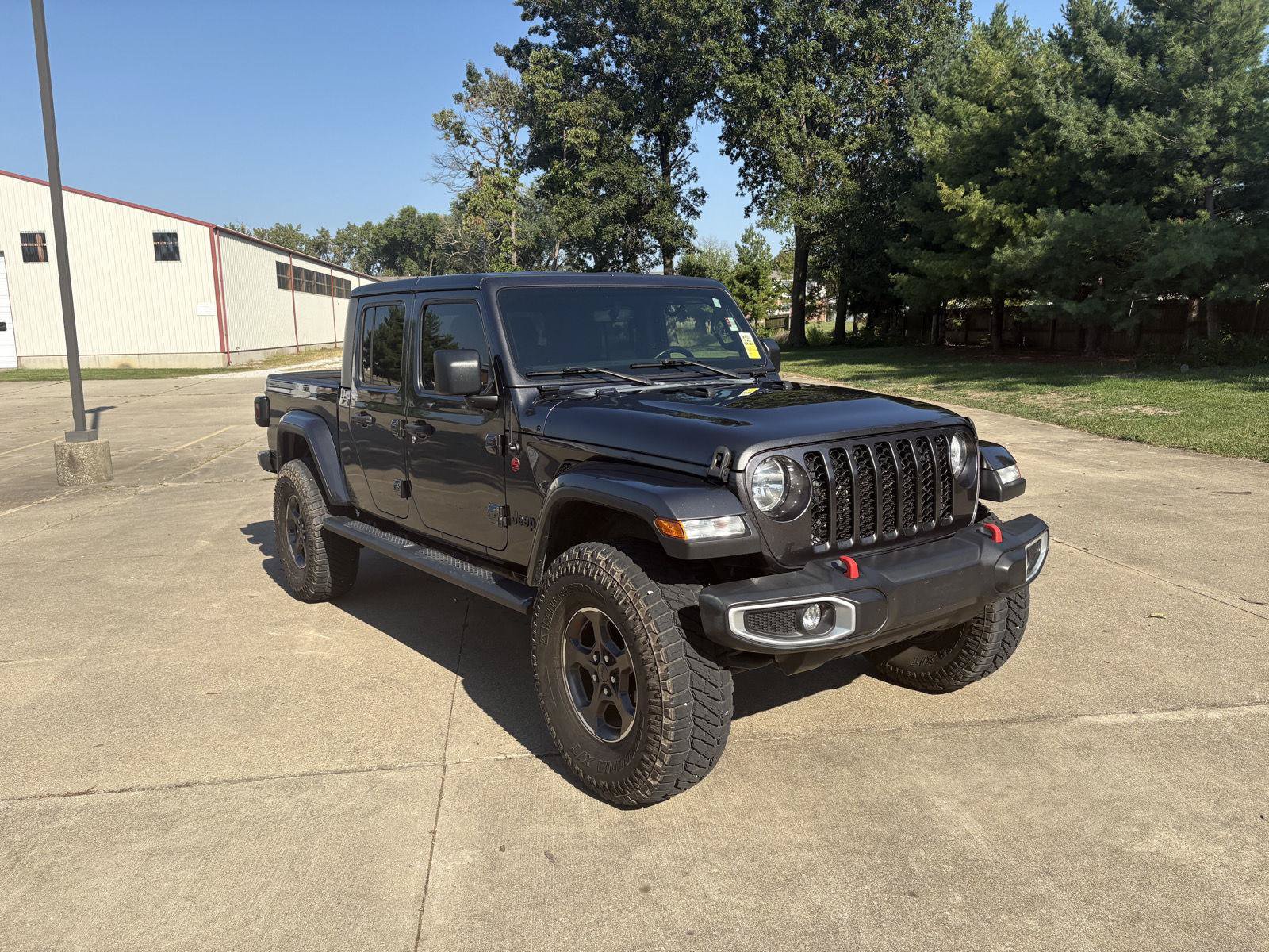 Used 2021 Jeep Gladiator Sport AWD/4WD image 2