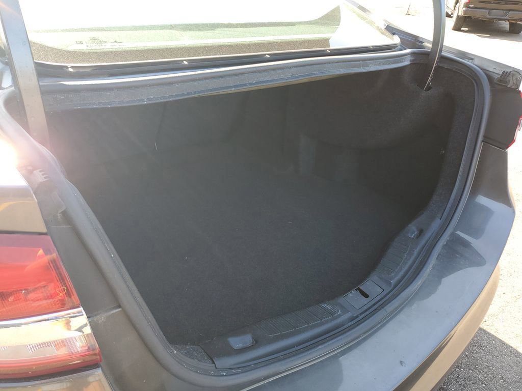 Used 2017 Ford Fusion S image 7