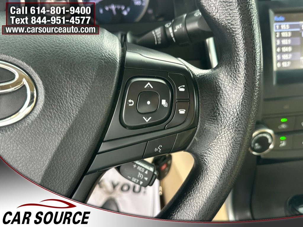 Used 2016 Toyota Camry LE FWD image 11