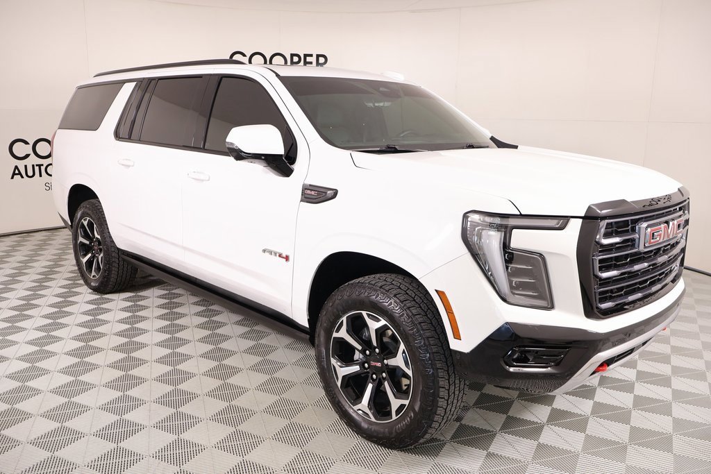 Used 2025 GMC Yukon XL AT4 w/ AT4 Premium Package image 1