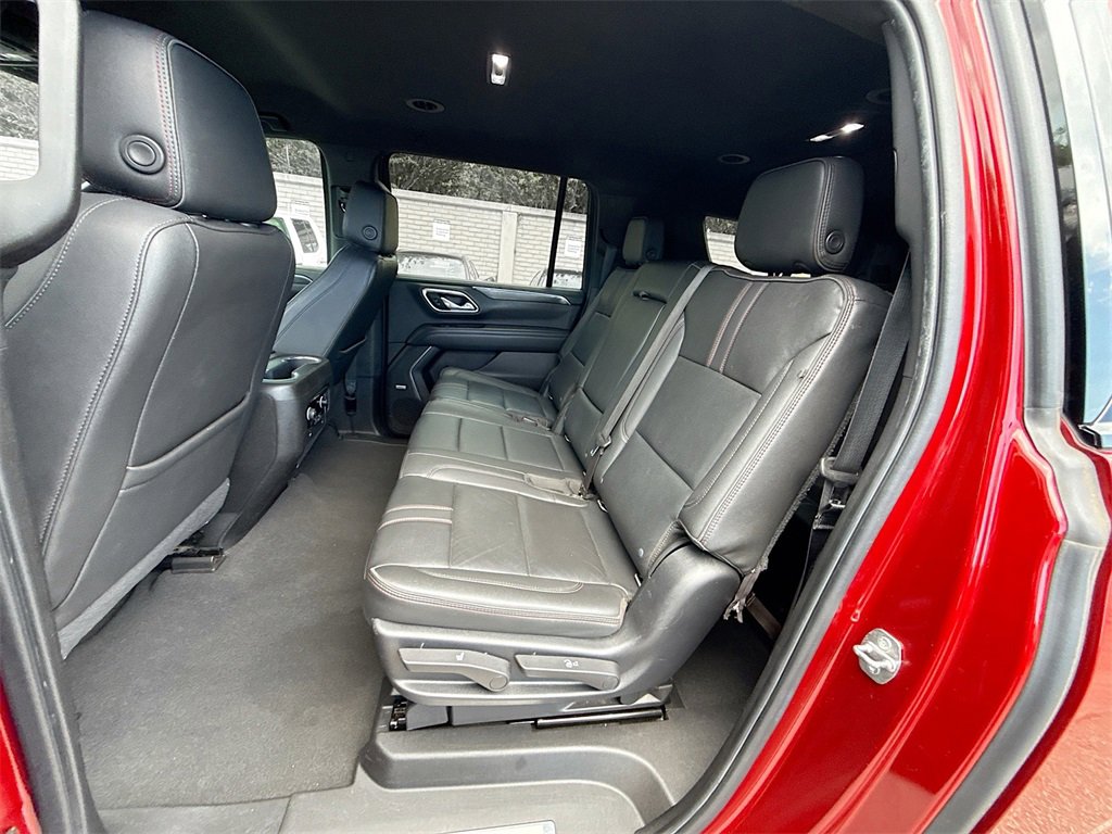 Used 2021 Chevrolet Suburban RST image 25