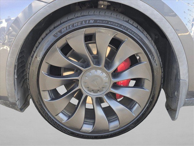 Used 2021 Tesla Model Y Performance AWD/4WD image 25