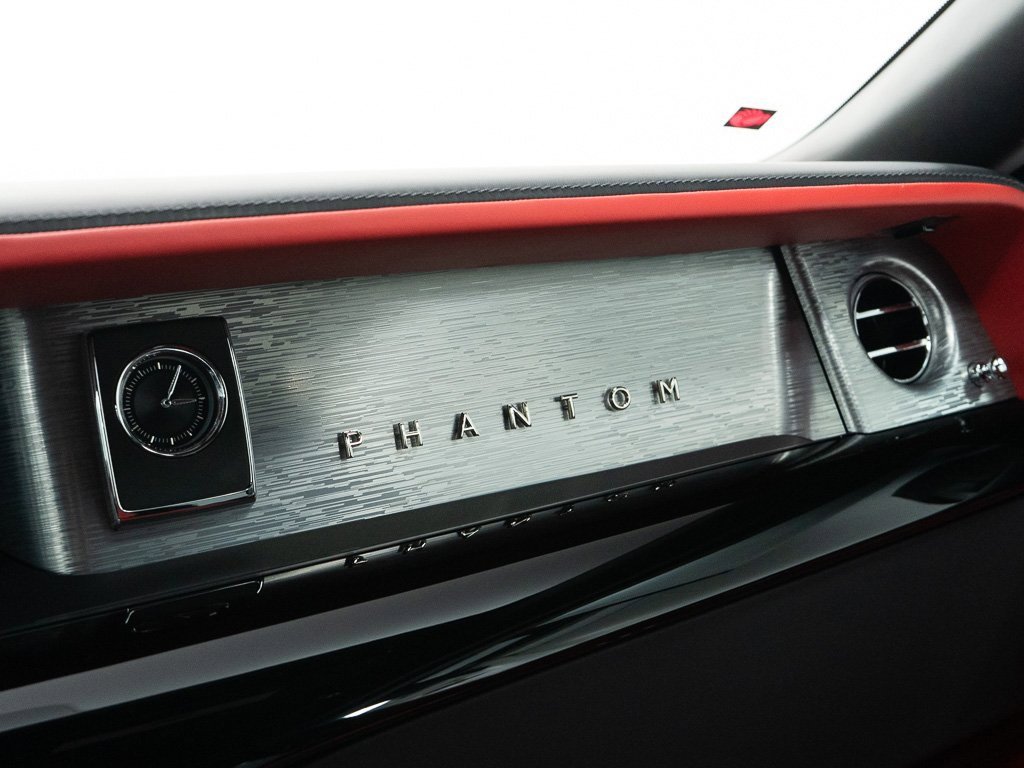 Certified 2024 Rolls-Royce Phantom Sedan w/ The Phantom Package image 50