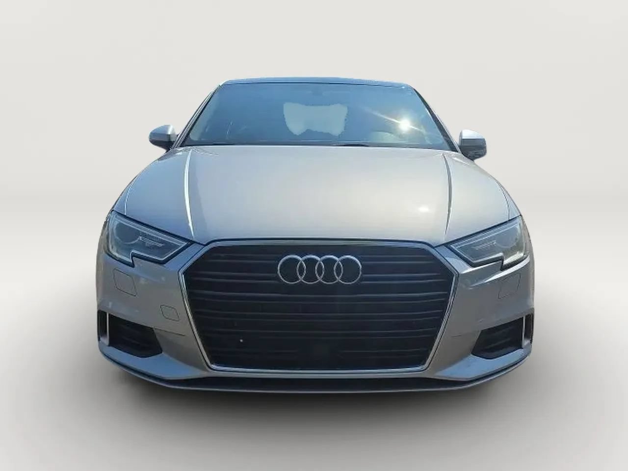 Used 2018 Audi A3 2.0T Premium w/ Convenience Package FWD image 4