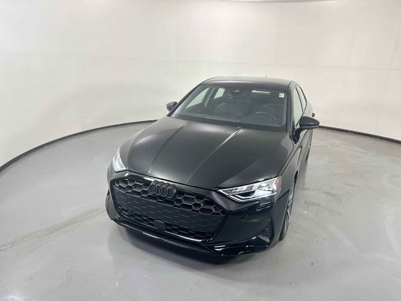 Used 2025 Audi A3 2.0T Premium Plus w/ Premium Plus Package AWD/4WD image 32