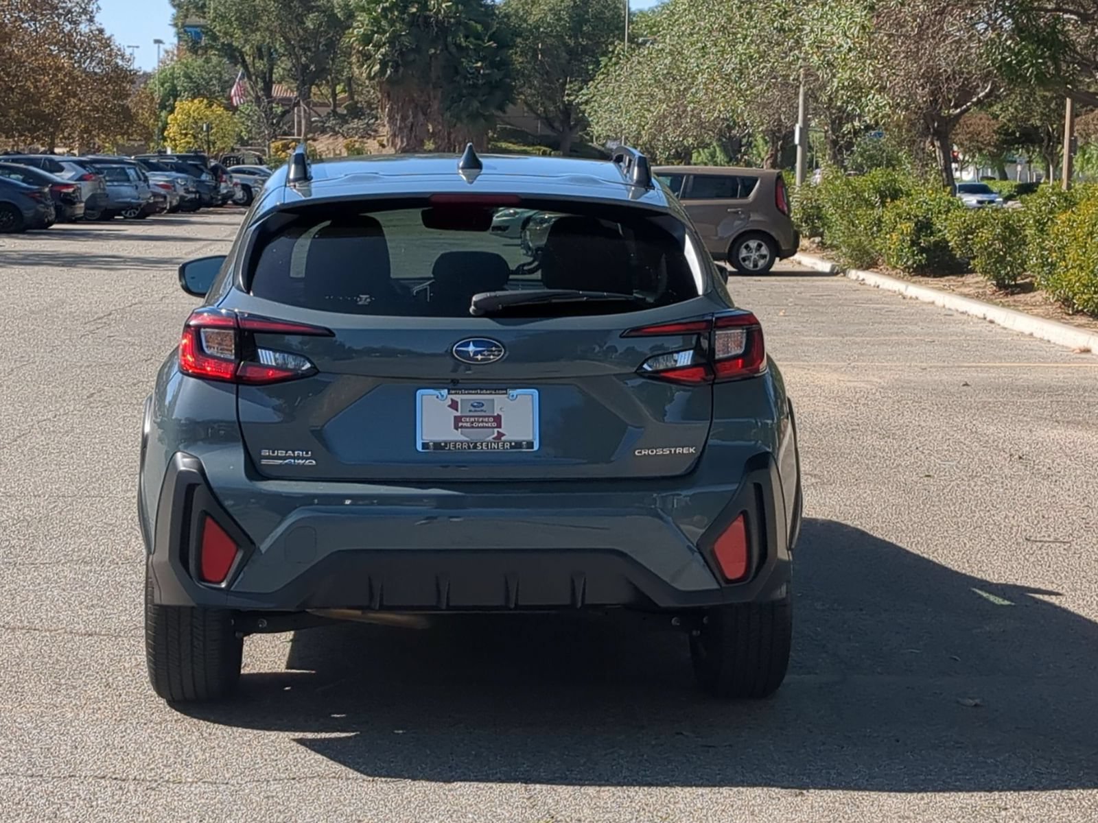 Certified 2024 Subaru Crosstrek 2.0i Premium w/ Crosstrek Mirror Package AWD/4WD image 4