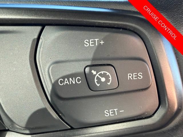 Used 2023 Jeep Wrangler Unlimited w/ Cold Weather Group AWD/4WD image 33