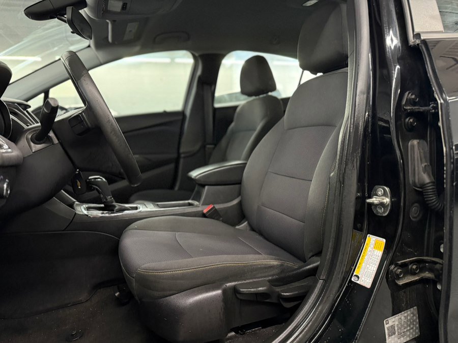Used 2019 Chevrolet Cruze LS w/ LS Convenience Package image 16