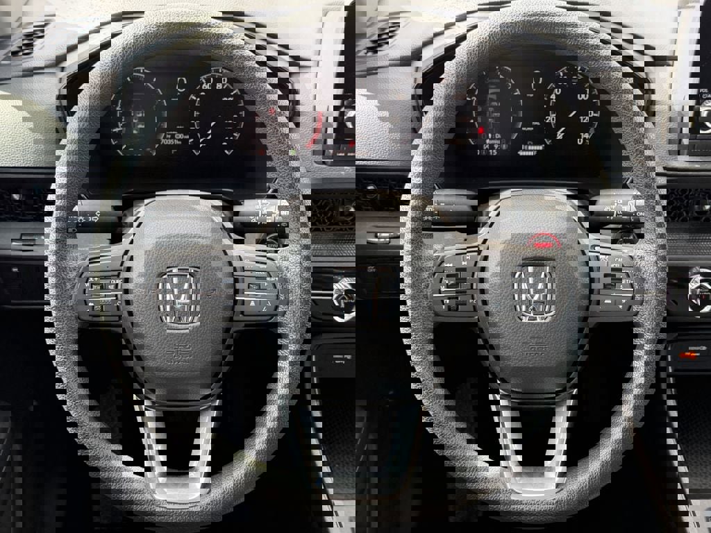 Used 2025 Honda CR-V LX image 14