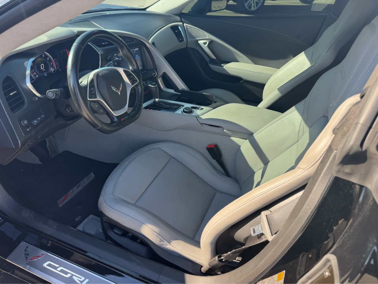 Used 2019 Chevrolet Corvette Z06 RWD image 7