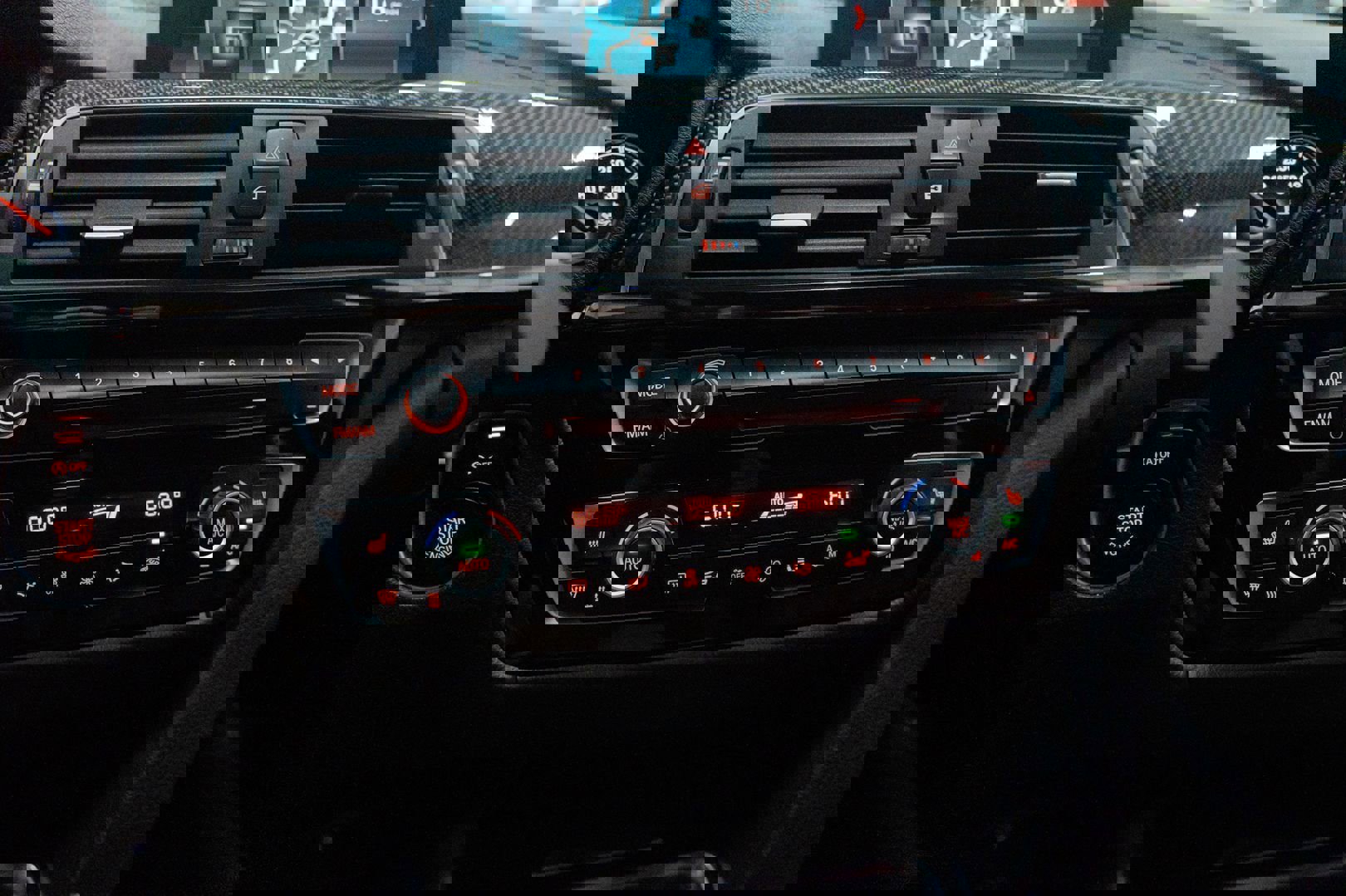 Used 2018 BMW M3 image 46