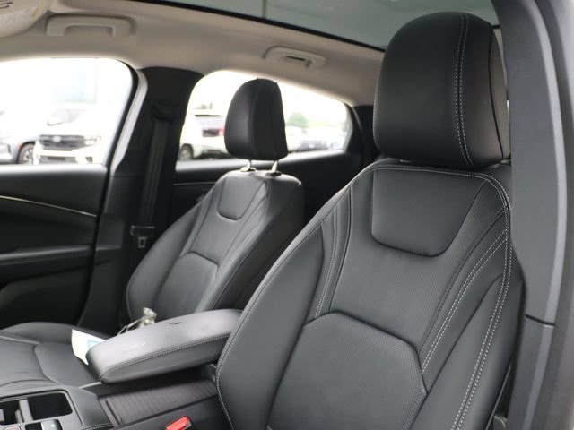 Used 2025 Ford Mustang Mach-E Premium AWD/4WD image 22