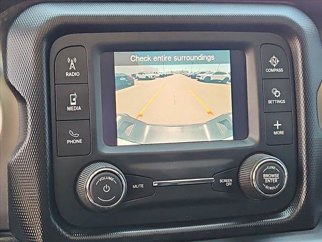 Used 2020 Jeep Gladiator Sport w/ Quick Order Package 24S AWD/4WD image 19