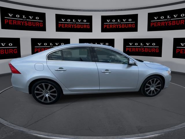 Used 2017 Volvo S60 T5 Inscription AWD/4WD image 8