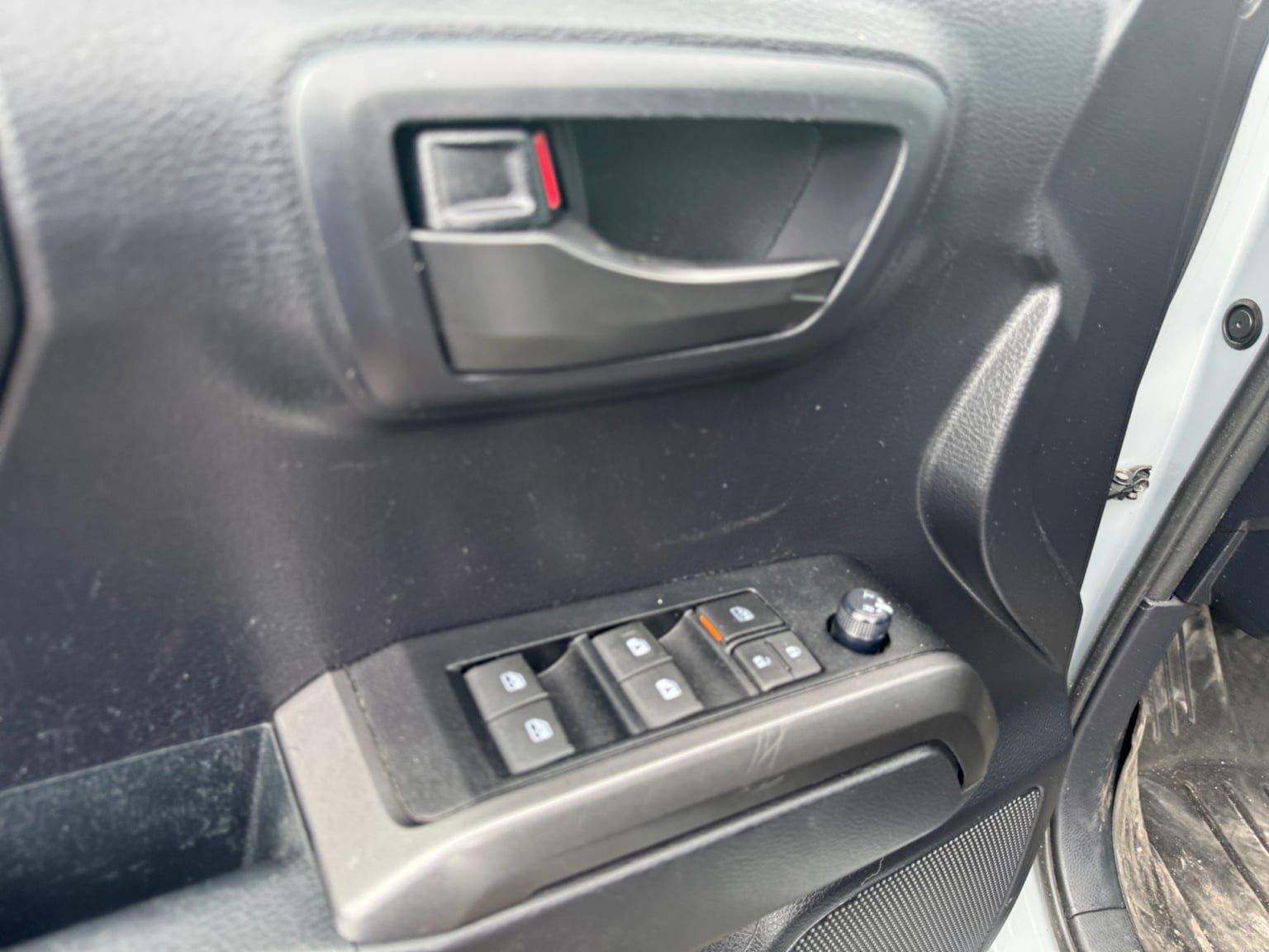 Used 2021 Toyota Tacoma TRD Off-Road image 11