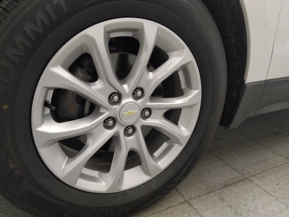 Used 2020 Chevrolet Equinox LT FWD image 31