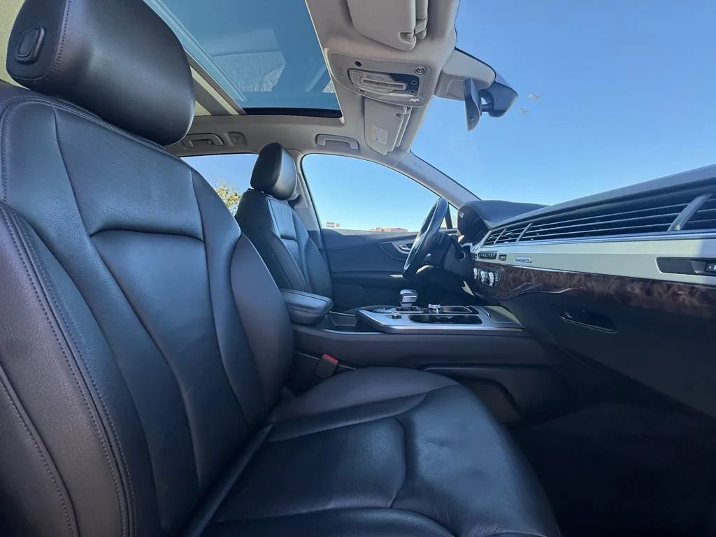 Used 2018 Audi Q7 2.0T Premium image 16
