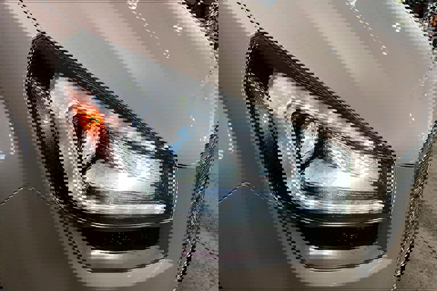 Used 2014 GMC Acadia Denali image 27