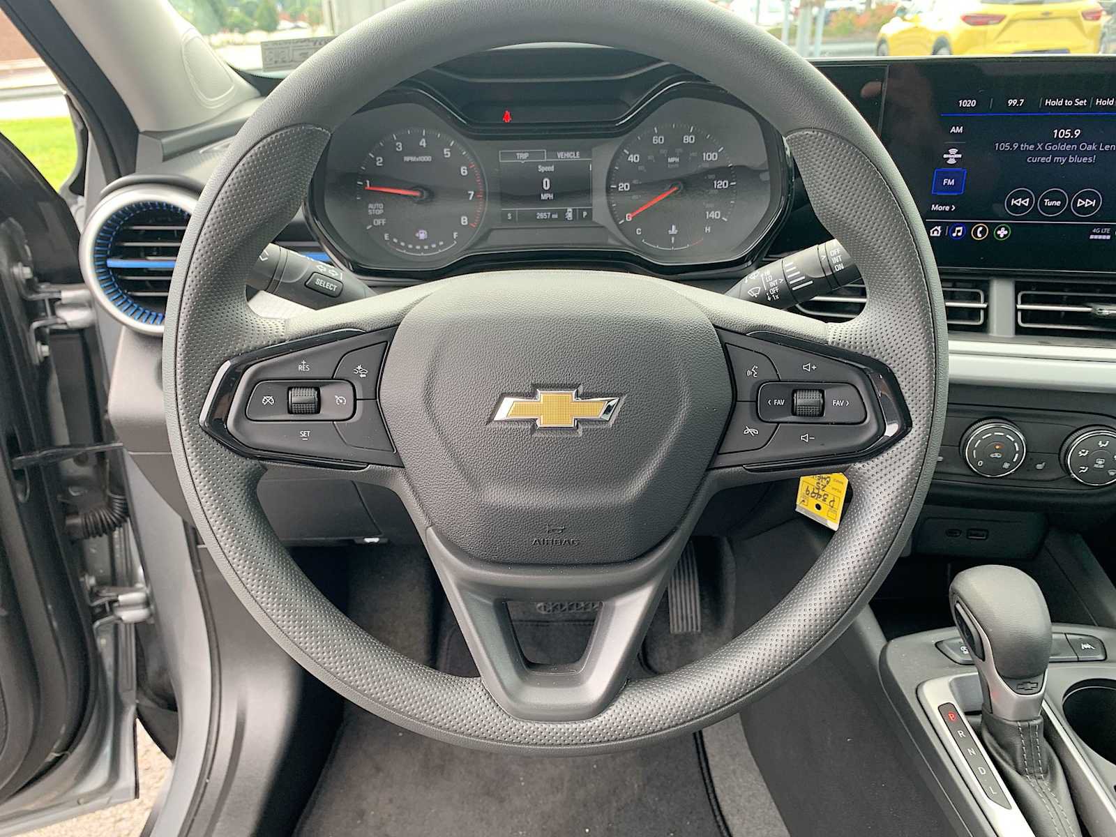 Certified 2025 Chevrolet Trax LS w/ LS Convenience Package FWD image 11
