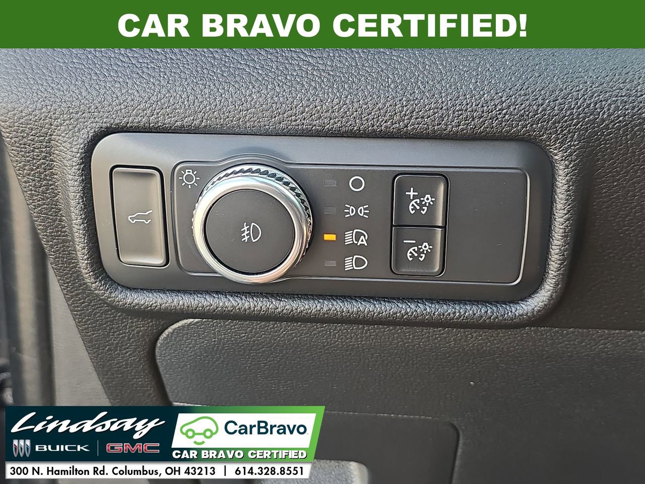 Used 2021 Ford Explorer XLT image 18