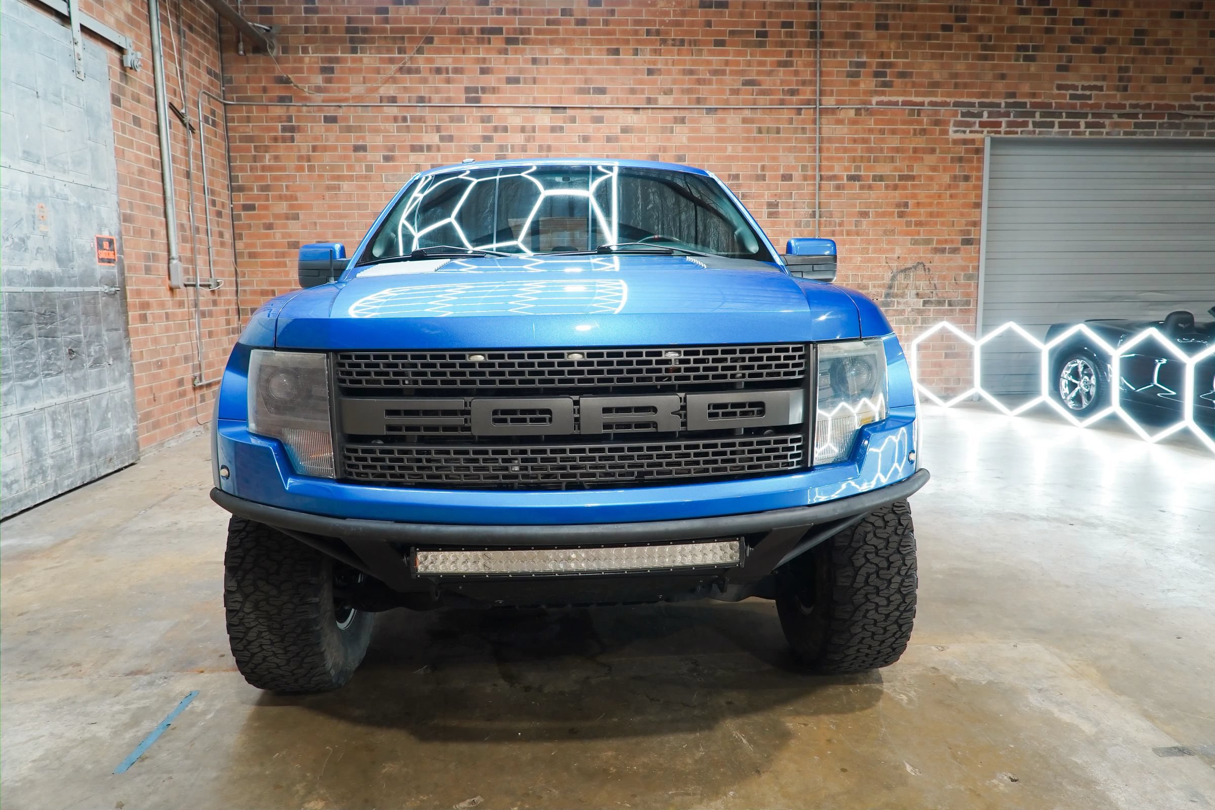 Used 2014 Ford F150 Raptor w/ Equipment Group 801A Luxury AWD/4WD image 5