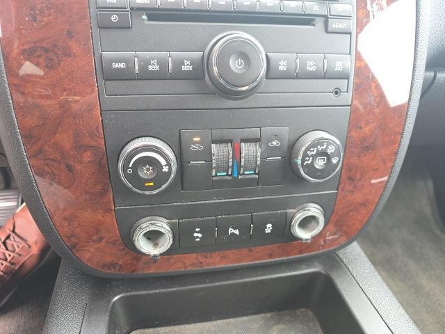 Used 2013 Chevrolet Avalanche LS RWD image 20