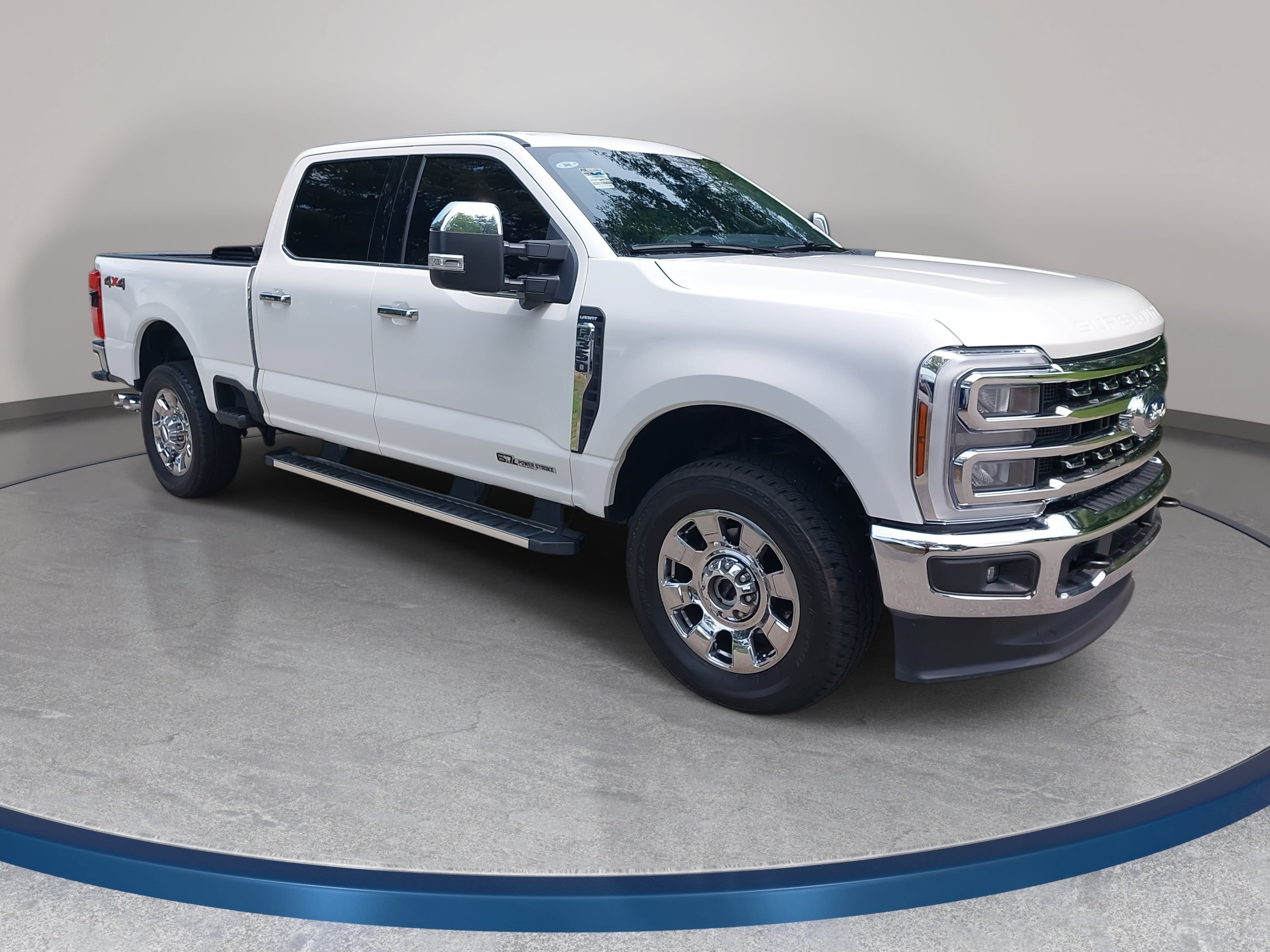 Used 2025 Ford F350 Lariat w/ Chrome Package AWD/4WD image 3