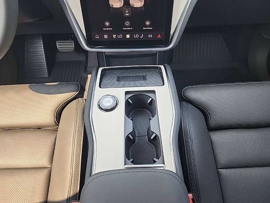 New 2026 Volvo EX90 Ultra AWD/4WD image 23