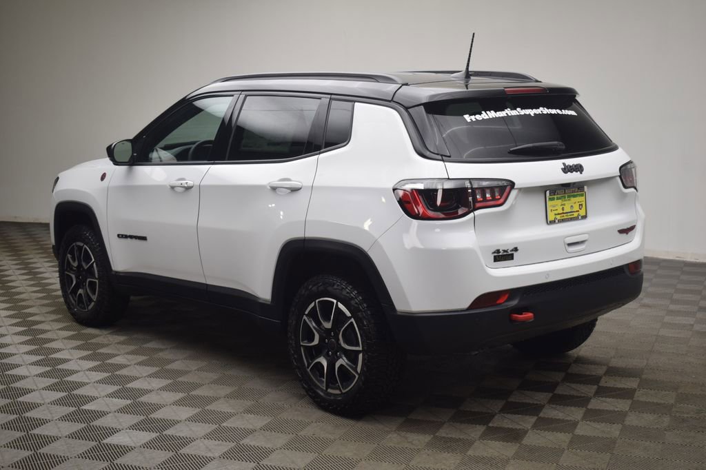 New 2026 Jeep Compass Trailhawk AWD/4WD image 10