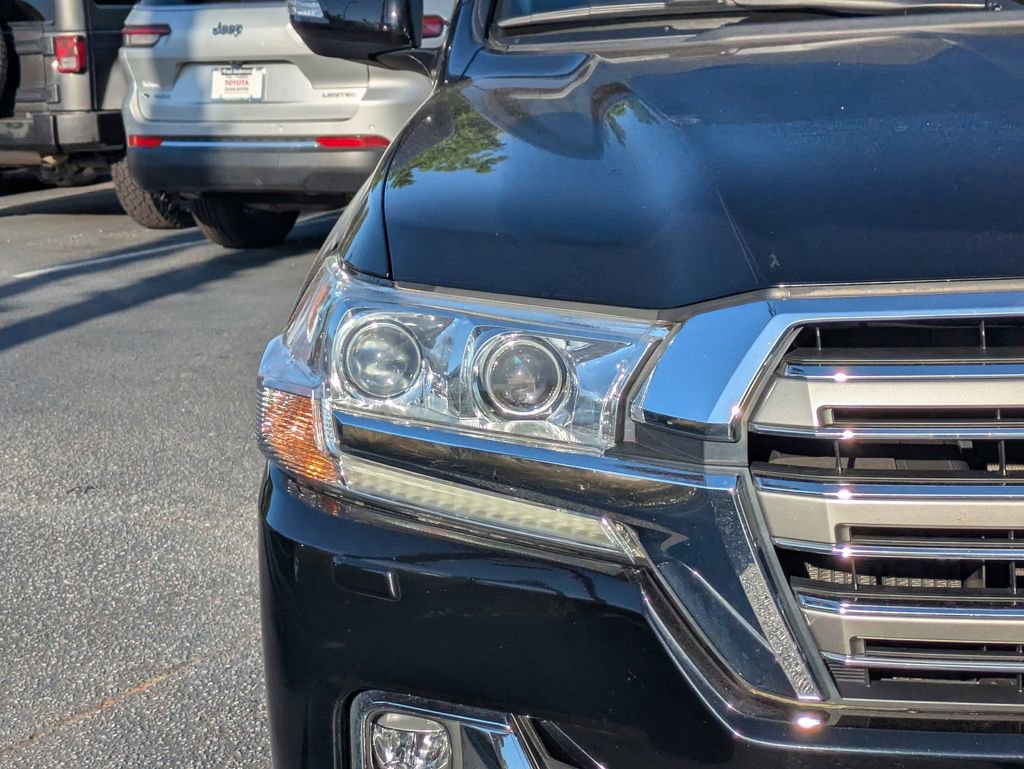 Certified 2020 Toyota Land Cruiser AWD/4WD image 11