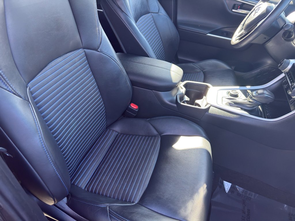 Used 2021 Toyota RAV4 XSE AWD/4WD image 23