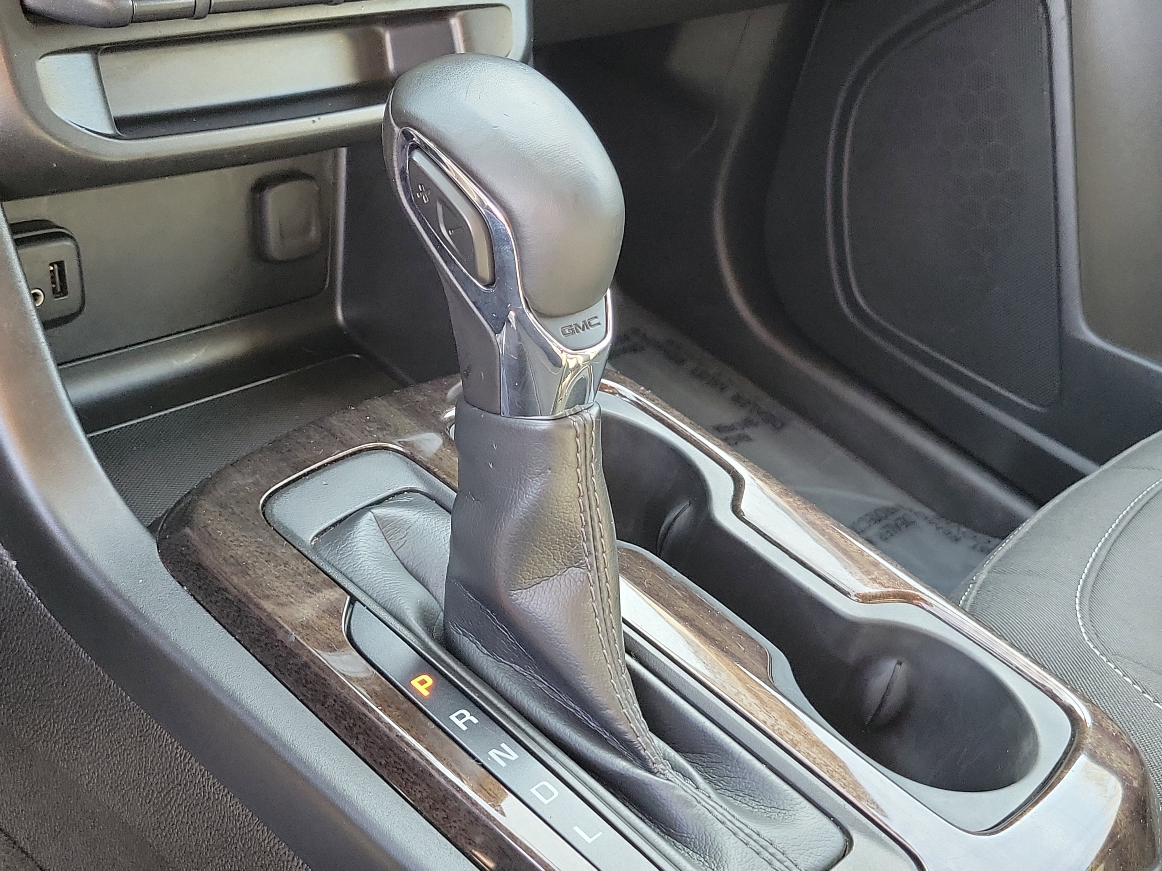 Used 2022 GMC Canyon Elevation image 29