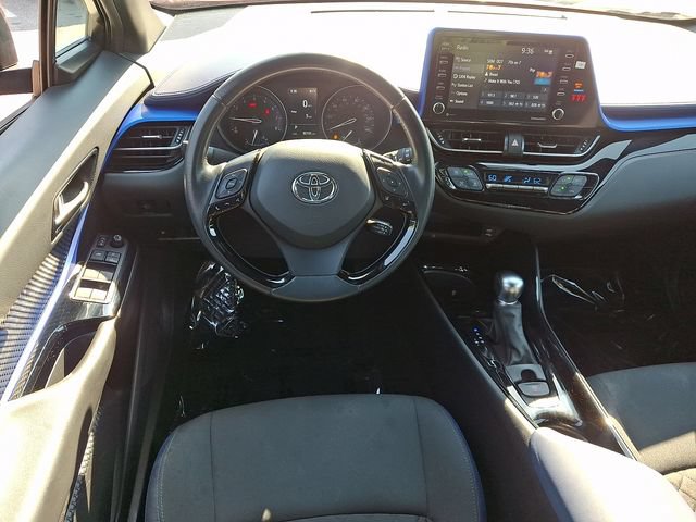 Used 2022 Toyota C-HR XLE FWD image 13