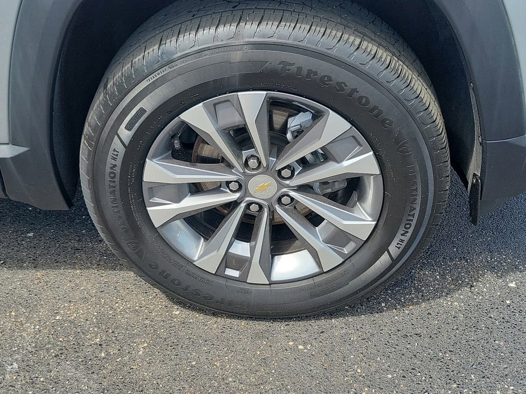 Used 2025 Chevrolet Equinox LT FWD image 7