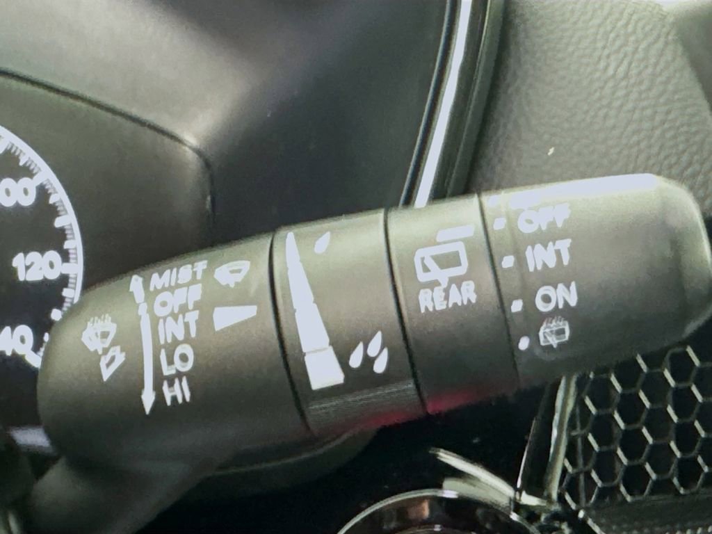 Used 2023 Honda CR-V EX-L image 16