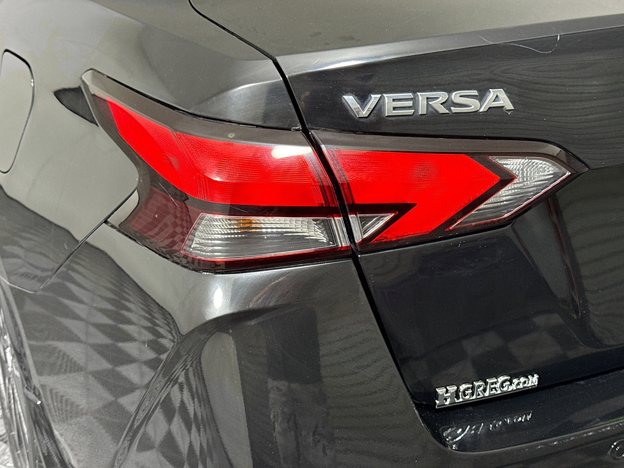 Used 2020 Nissan Versa SV image 36