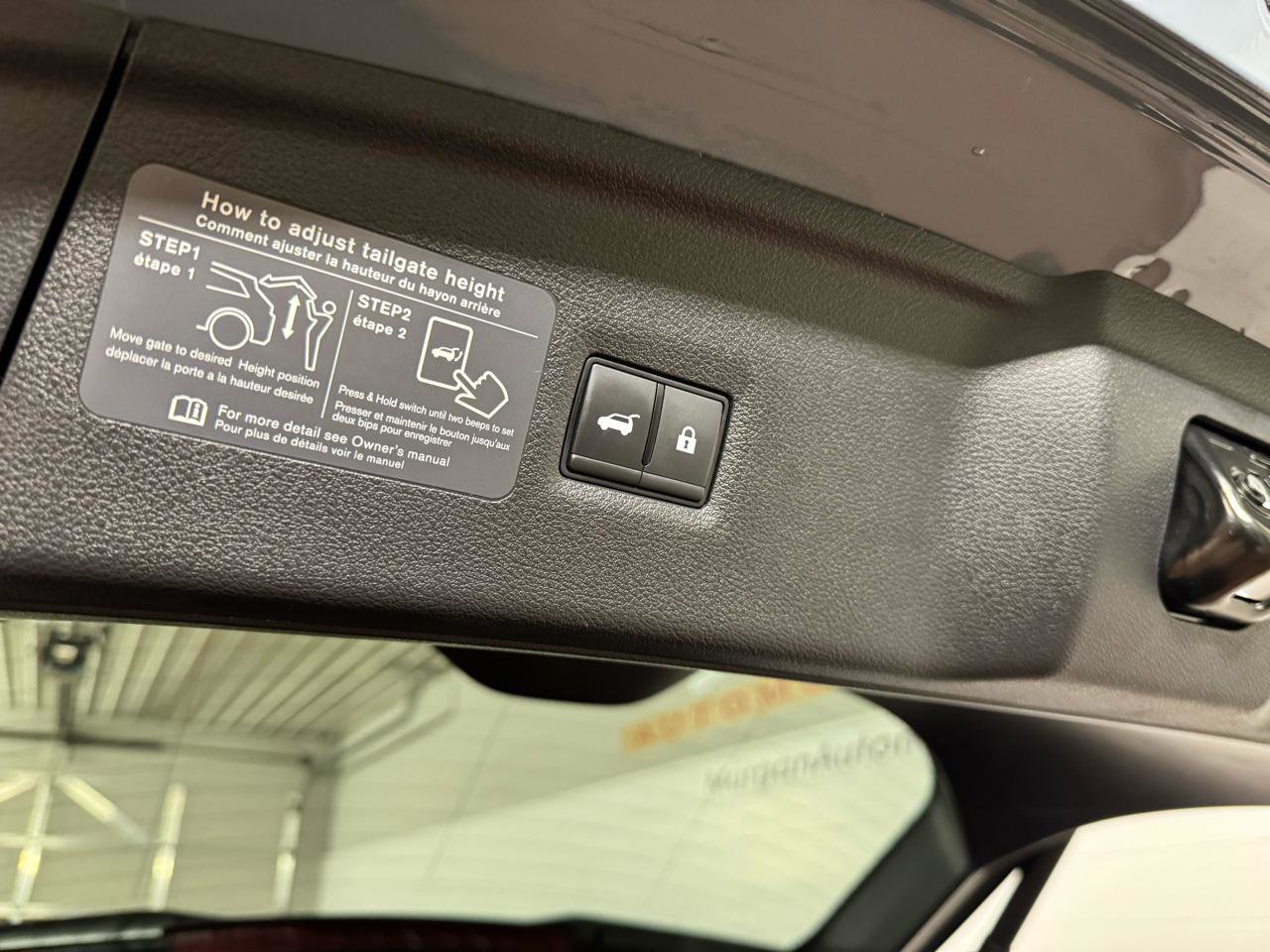 Used 2024 INFINITI QX55 Luxe w/ Cargo Package image 35