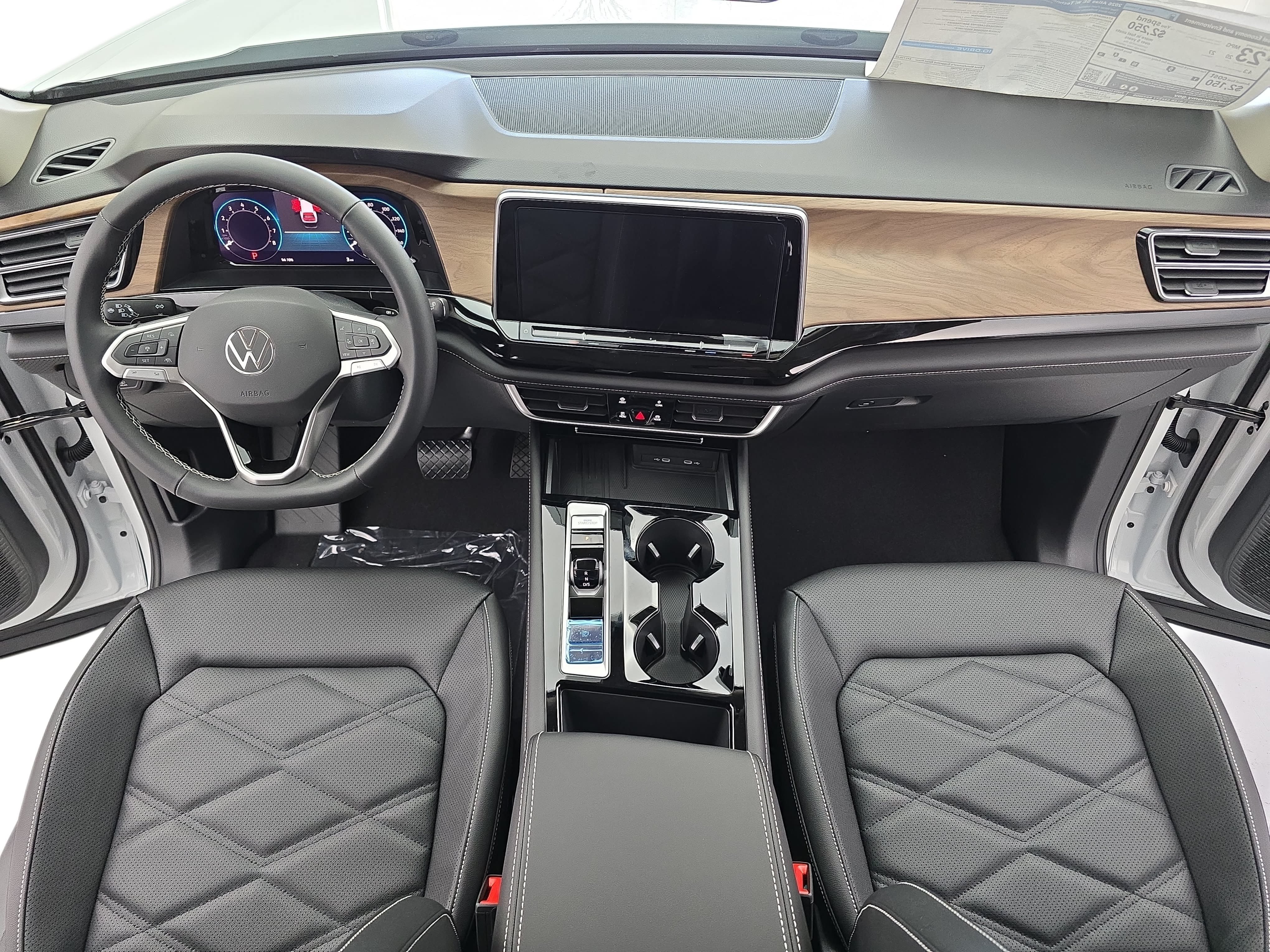 New 2026 Volkswagen Atlas SE FWD image 9