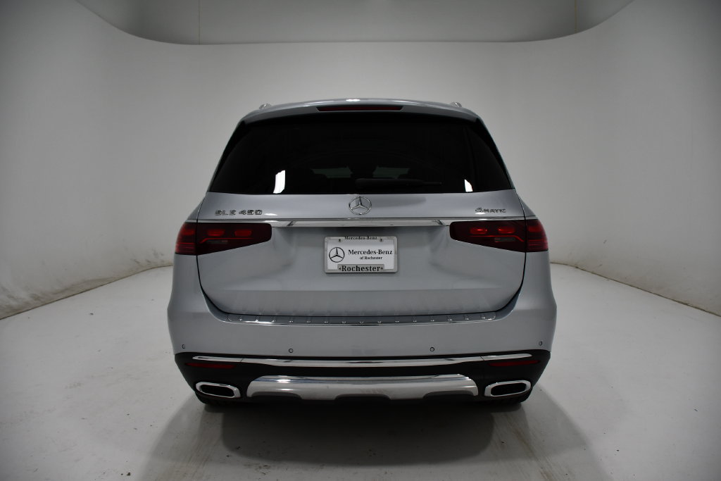 Certified 2024 Mercedes-Benz GLS 450 4MATIC w/ Exclusive Trim Package image 4