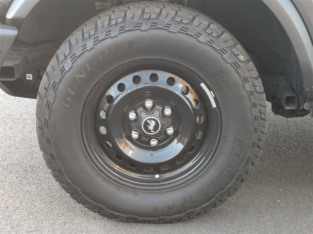 Used 2022 Ford Bronco Wildtrak image 10