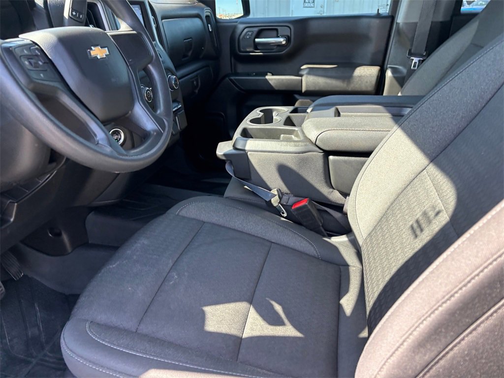 Used 2024 Chevrolet Silverado 1500 Custom image 10