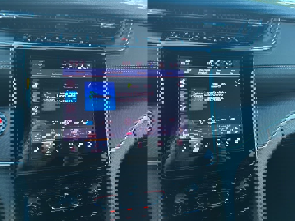 New 2025 Jeep Grand Cherokee Altitude image 14