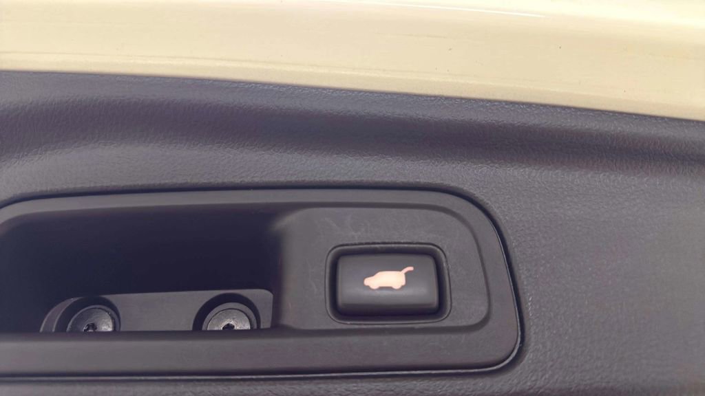 Used 2019 Honda Pilot EX-L image 9