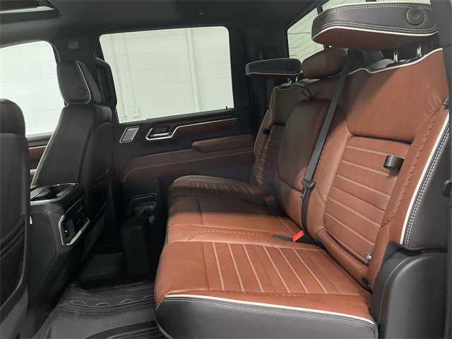 New 2026 GMC Sierra 3500 Denali Ultimate image 16